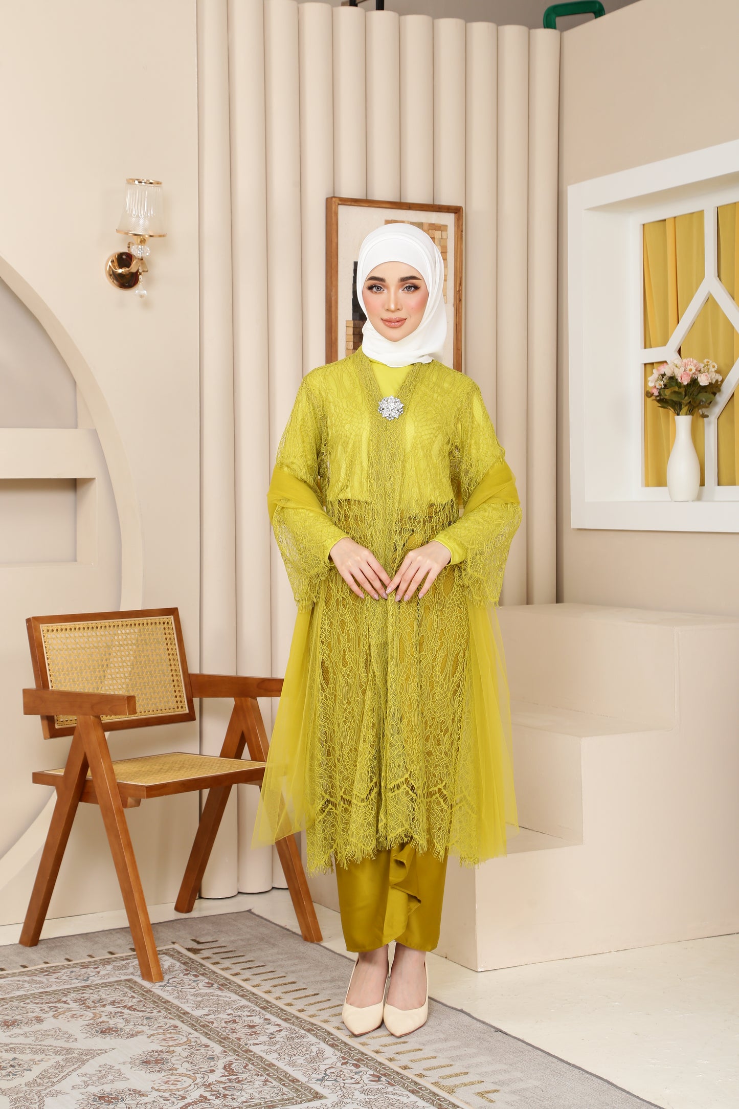 Kebaya Sandikha Lace with Semi Pario Instant (Lime Green)